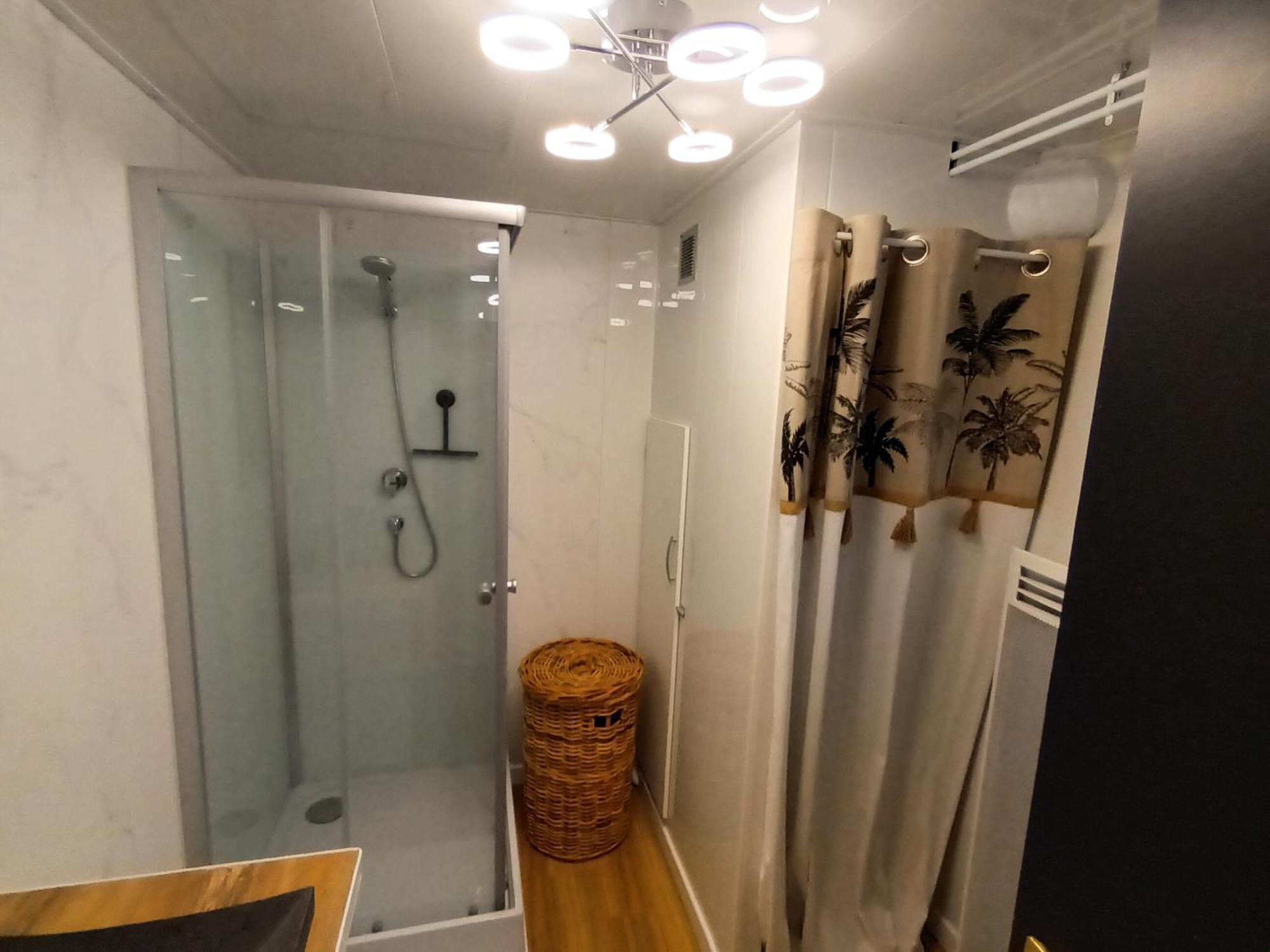 Appartement Tout Confort Le Fresne-Camilly 外观 照片